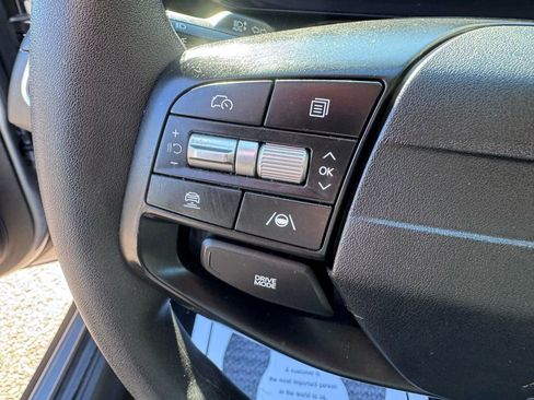 Used 2025 Kia K4 LXS image 16
