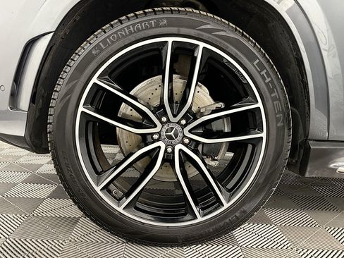 Used 2022 Mercedes-Benz GLS 450 4MATIC w/ AMG Line Exterior image 38
