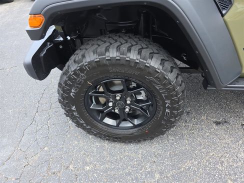 New 2025 Jeep Wrangler Willys image 10