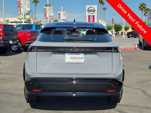 Used 2024 Nissan Ariya FWD image 34