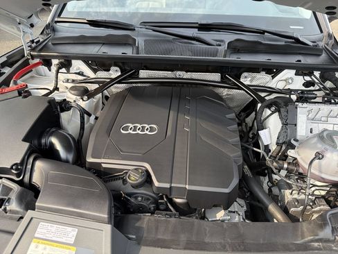 Used 2023 Audi Q5 2.0T Premium w/ Convenience Package AWD/4WD image 34