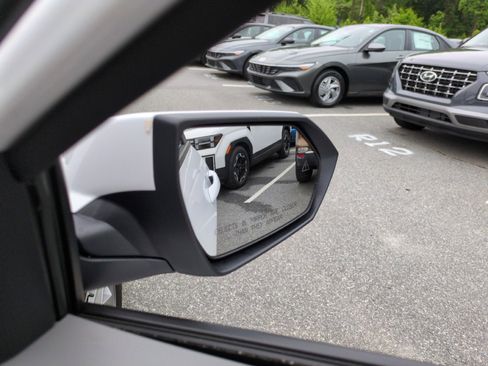 New 2026 Hyundai Elantra SE FWD image 42