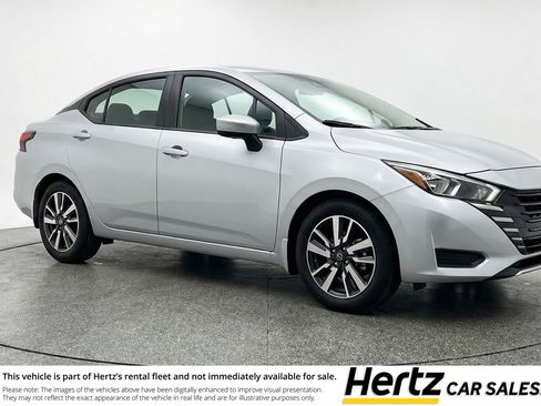 Used 2025 Nissan Versa SV FWD image 1