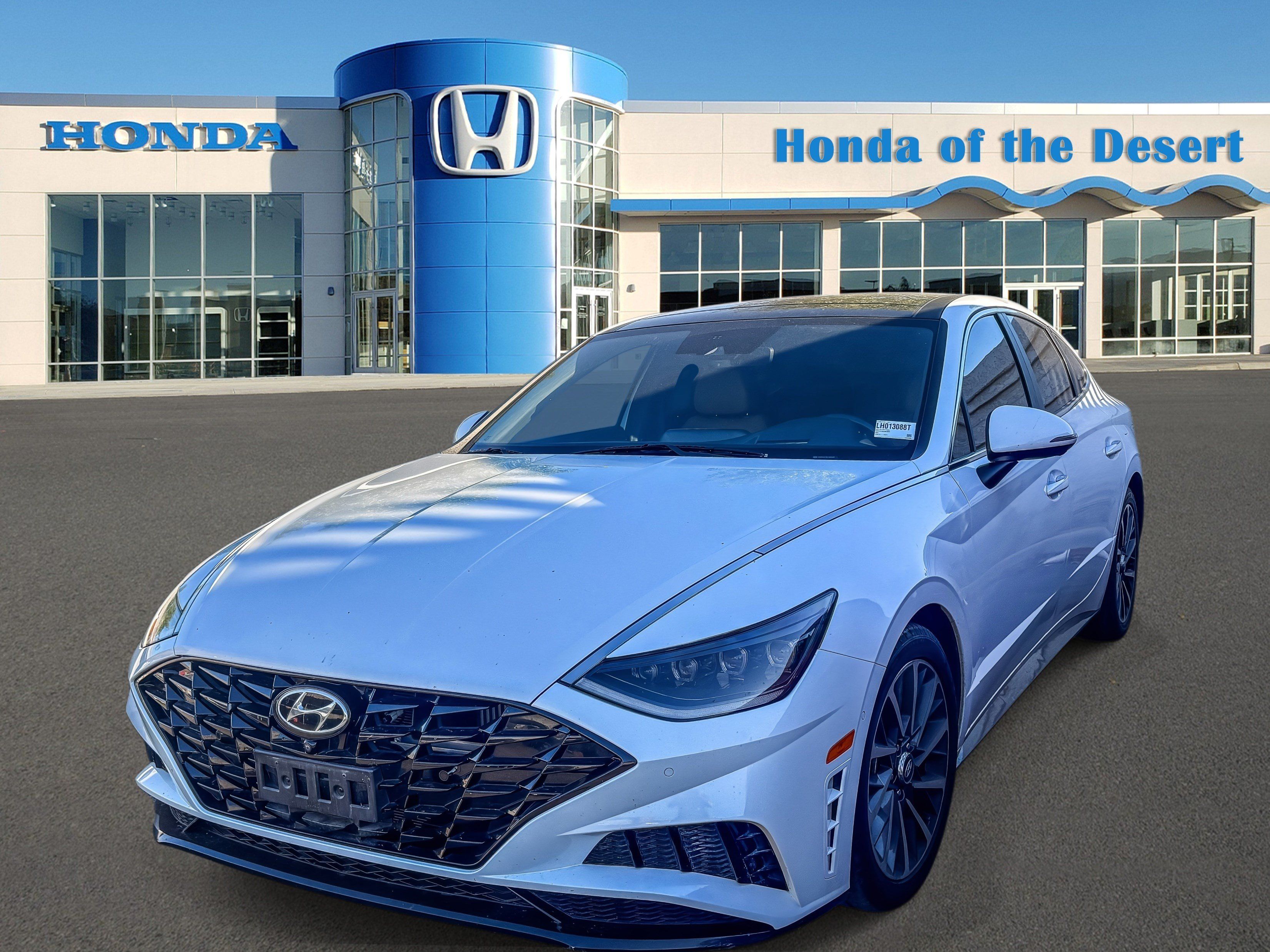 Used 2020 Hyundai Sonata Limited FWD image 3