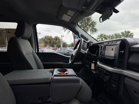 Used 2024 Ford F250 XLT image 35