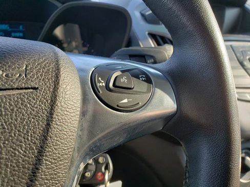 Used 2016 Ford Transit Connect XLT image 19