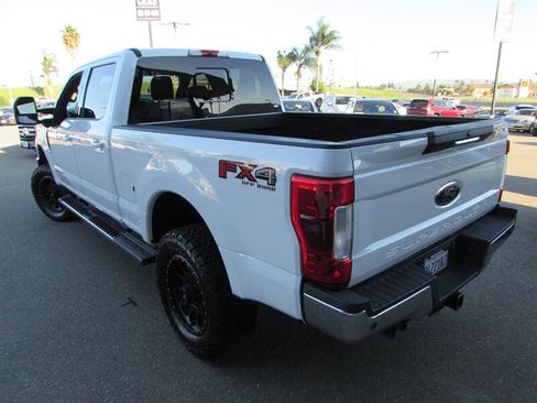 Used 2017 Ford F250 Lariat w/ Tow Technology Bundle image 3