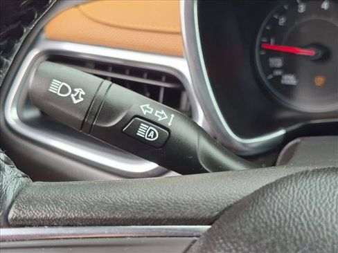 Certified 2019 Chevrolet Equinox Premier FWD image 16