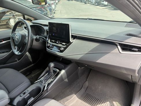 Used 2023 Toyota Corolla SE FWD image 30