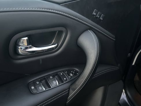 Certified 2024 INFINITI QX80 Luxe image 38