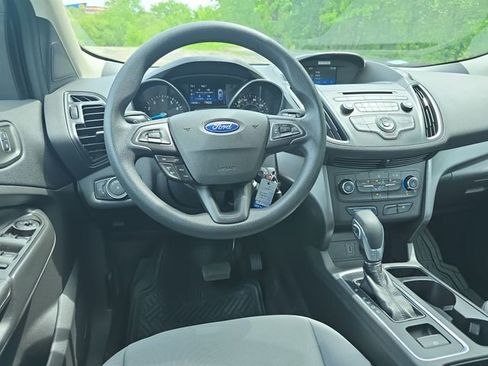 Used 2017 Ford Escape S FWD image 17