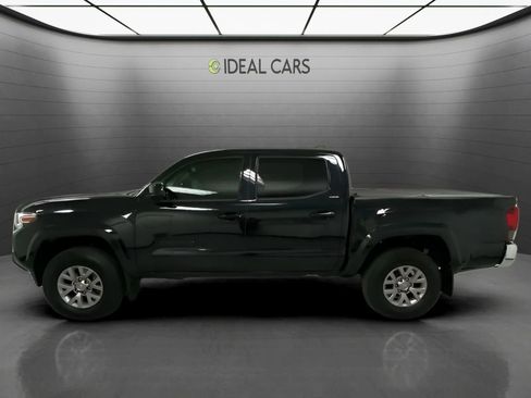 Used 2019 Toyota Tacoma SR5 AWD/4WD image 8
