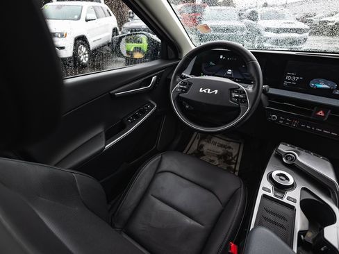 Used 2023 Kia EV6 Wind w/ Wind Technology Package image 20