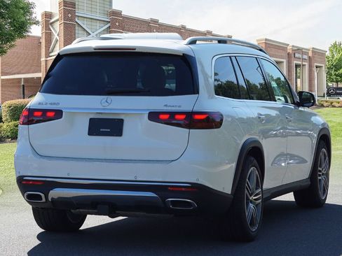 Certified 2025 Mercedes-Benz GLS 450 4MATIC image 7