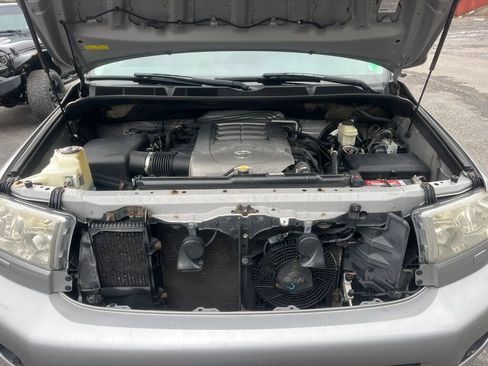 Used 2008 Toyota Sequoia Platinum image 62