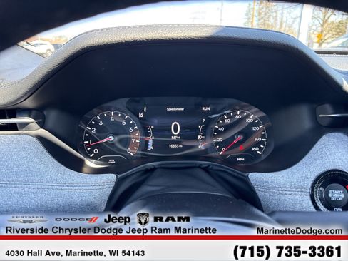 Used 2023 Jeep Compass Latitude image 27