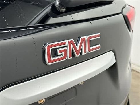 Used 2020 GMC Terrain SLE w/ Driver Convenience Package image 26