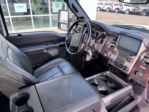 Used 2016 Ford F250 Platinum image 13