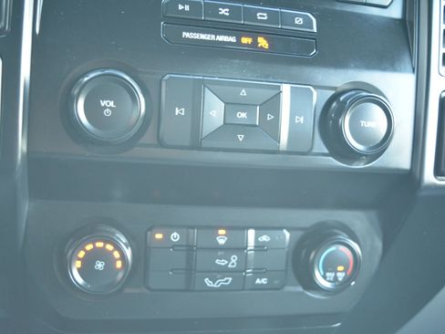 Used 2018 Ford F150 XL w/ XL Power Equipment Group image 22