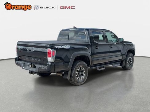 Used 2023 Toyota Tacoma TRD Off-Road w/ Advanced Technology Package AWD/4WD image 3