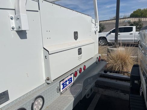 New 2025 GMC Sierra 3500 Pro w/ Convenience Package image 5