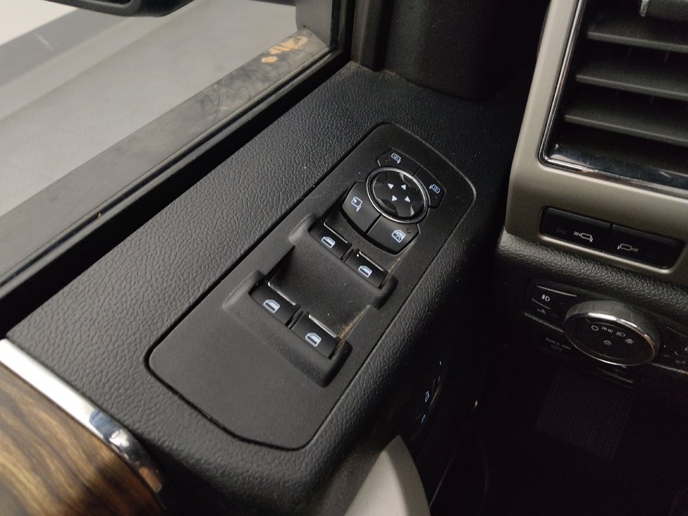 Used 2018 Ford F150 Lariat AWD/4WD image 27