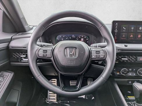 Used 2025 Honda Accord Sport image 13