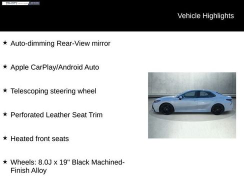 Used 2022 Toyota Camry XSE image 12