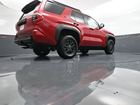 New 2025 Toyota 4Runner SR5 image 28