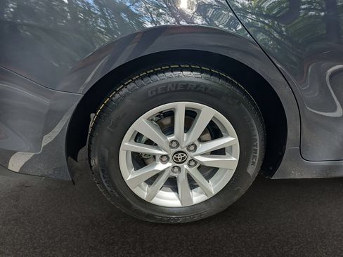Used 2025 Toyota Camry LE w/ Convenience Package FWD image 43