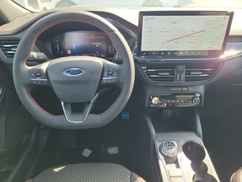 New 2024 Ford Escape ST-Line w/ Tech Pack #1 FWD image 14