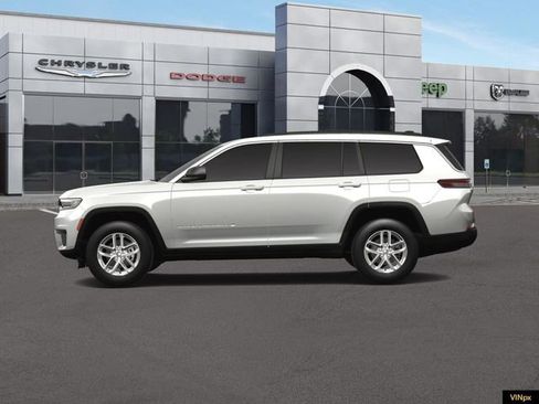 New 2023 Jeep Grand Cherokee L Laredo w/ Luxury Tech Group I AWD/4WD image 3