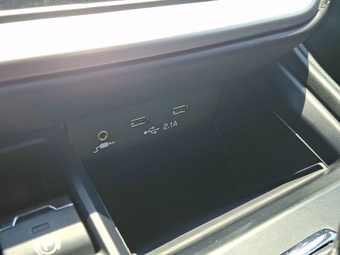 Used 2022 Subaru Outback AWD/4WD image 24