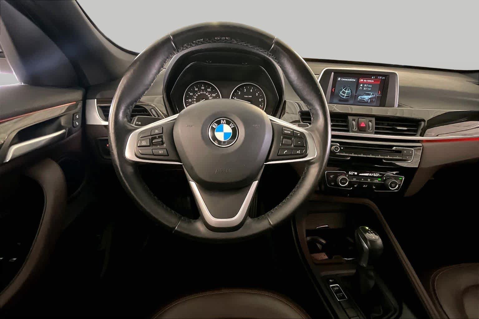 Used 2018 BMW X1 xDrive28i AWD/4WD image 5
