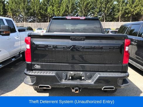 Certified 2023 Chevrolet Silverado 1500 Custom Trail Boss w/ Midnight Edition AWD/4WD image 9