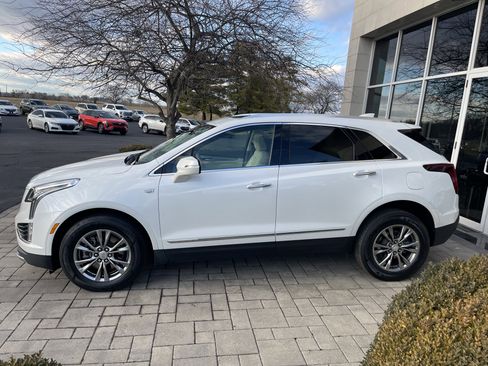 Used 2021 Cadillac XT5 Premium Luxury image 5