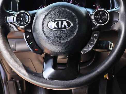 Used 2017 Kia Soul FWD image 51