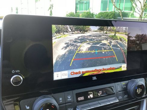 Used 2024 Toyota Grand Highlander AWD image 15