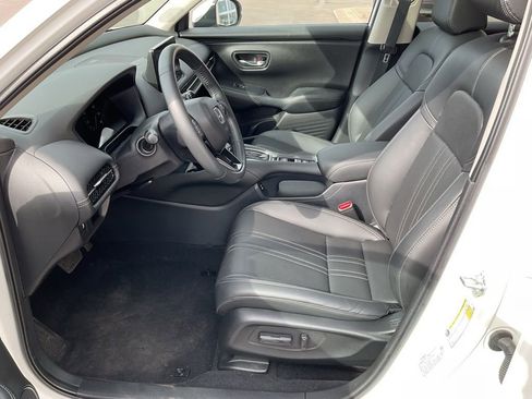 Used 2024 Honda HR-V EX-L image 10