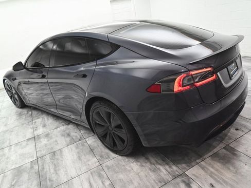 Used 2021 Tesla Model S Plaid image 4