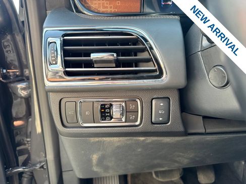 Used 2023 Lincoln Navigator L Black Label AWD/4WD image 26