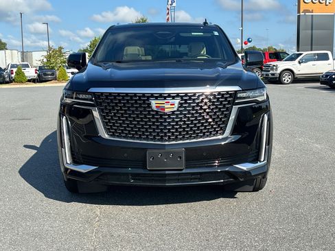 Used 2024 Cadillac Escalade Premium Luxury w/ Performance Package AWD/4WD image 2