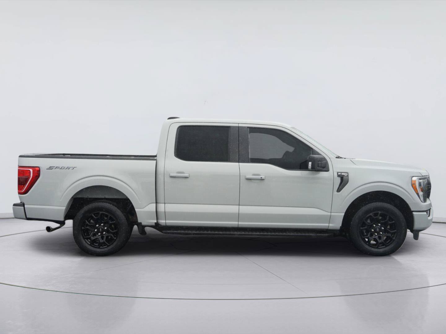 Used 2023 Ford F150 XLT w/ Equipment Group 302A High RWD image 5