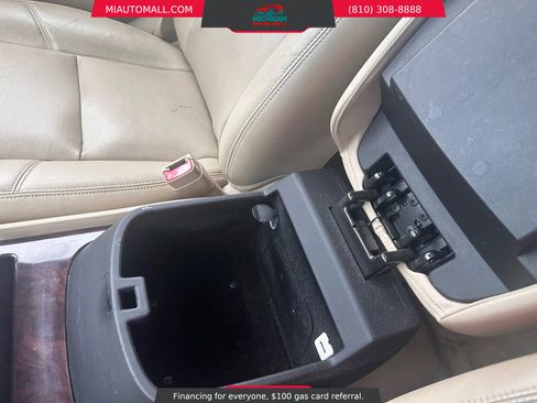 Used 2014 Cadillac Escalade Luxury image 19