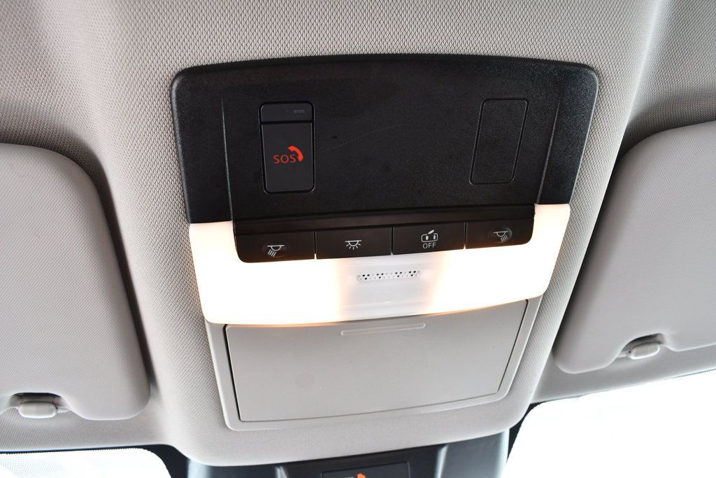 Used 2024 Nissan Rogue SV AWD/4WD image 33