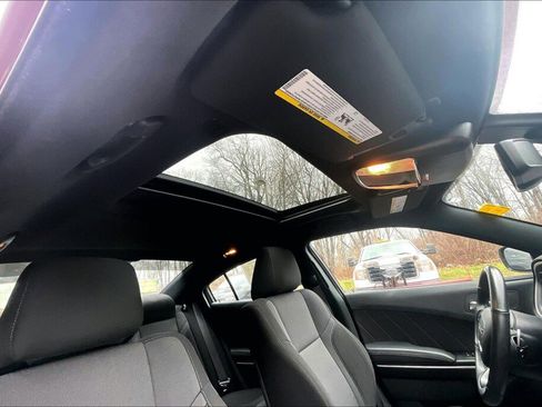 Used 2022 Dodge Charger SXT w/ Cold Weather Package image 12