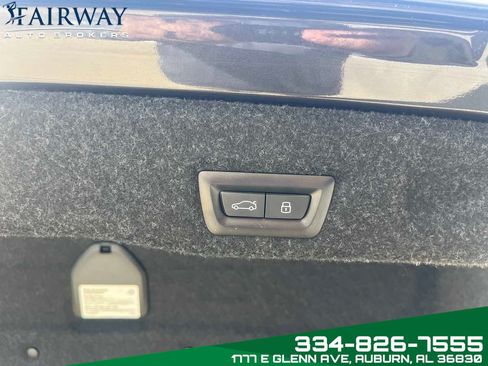 Used 2024 BMW 530i w/ Premium Package RWD image 26