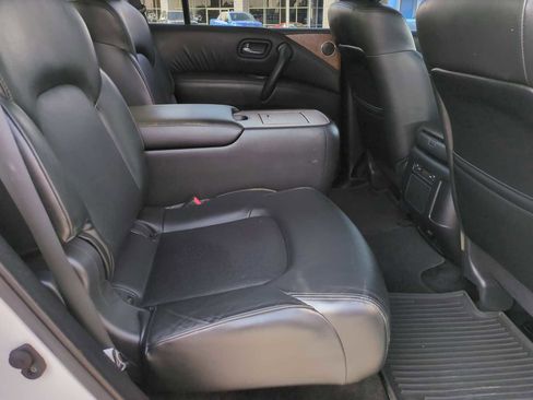 Used 2022 Nissan Armada SL w/ Captain's Chairs Package image 28