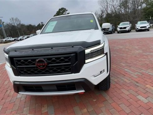 Used 2024 Nissan Frontier PRO-4X w/ Pro Convenience Package image 4