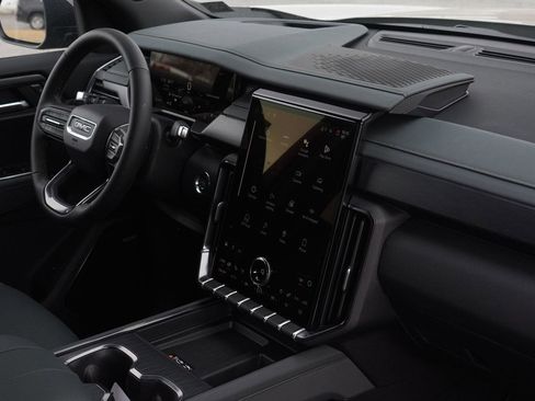 New 2026 GMC Acadia AT4 w/ Luxury Package image 33